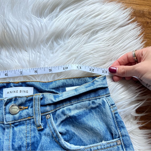 Anine Bing Sonya Jean in medium wash - Picture 12 of 14